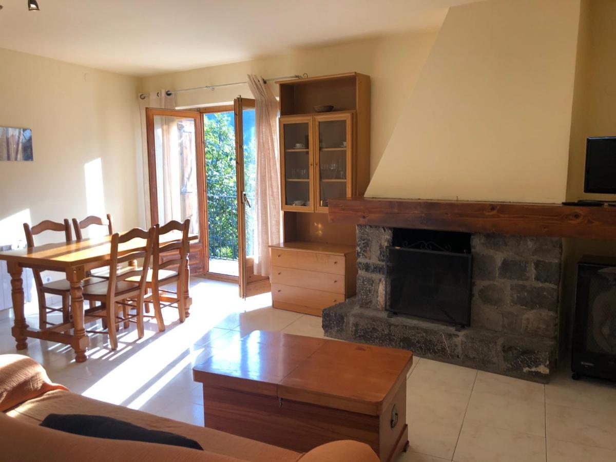Apartaments El Tarter Erill la Vall Exterior photo